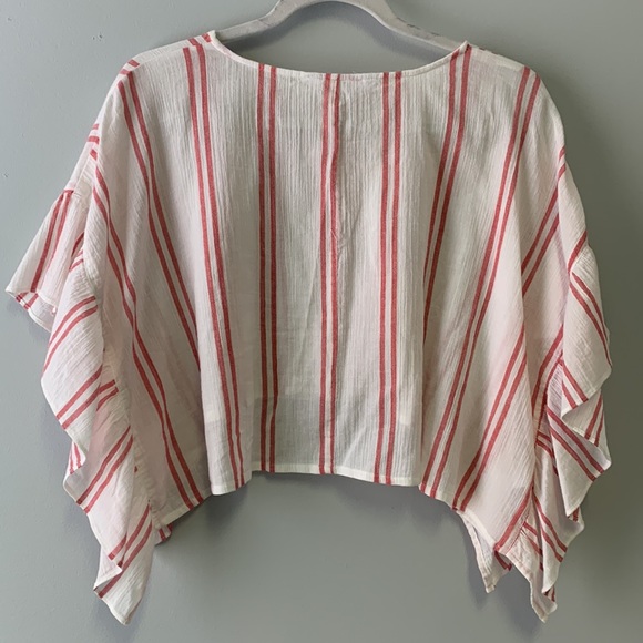 Cute BCBG White and Red Stripe crop top. XXS - Picture 3 of 3